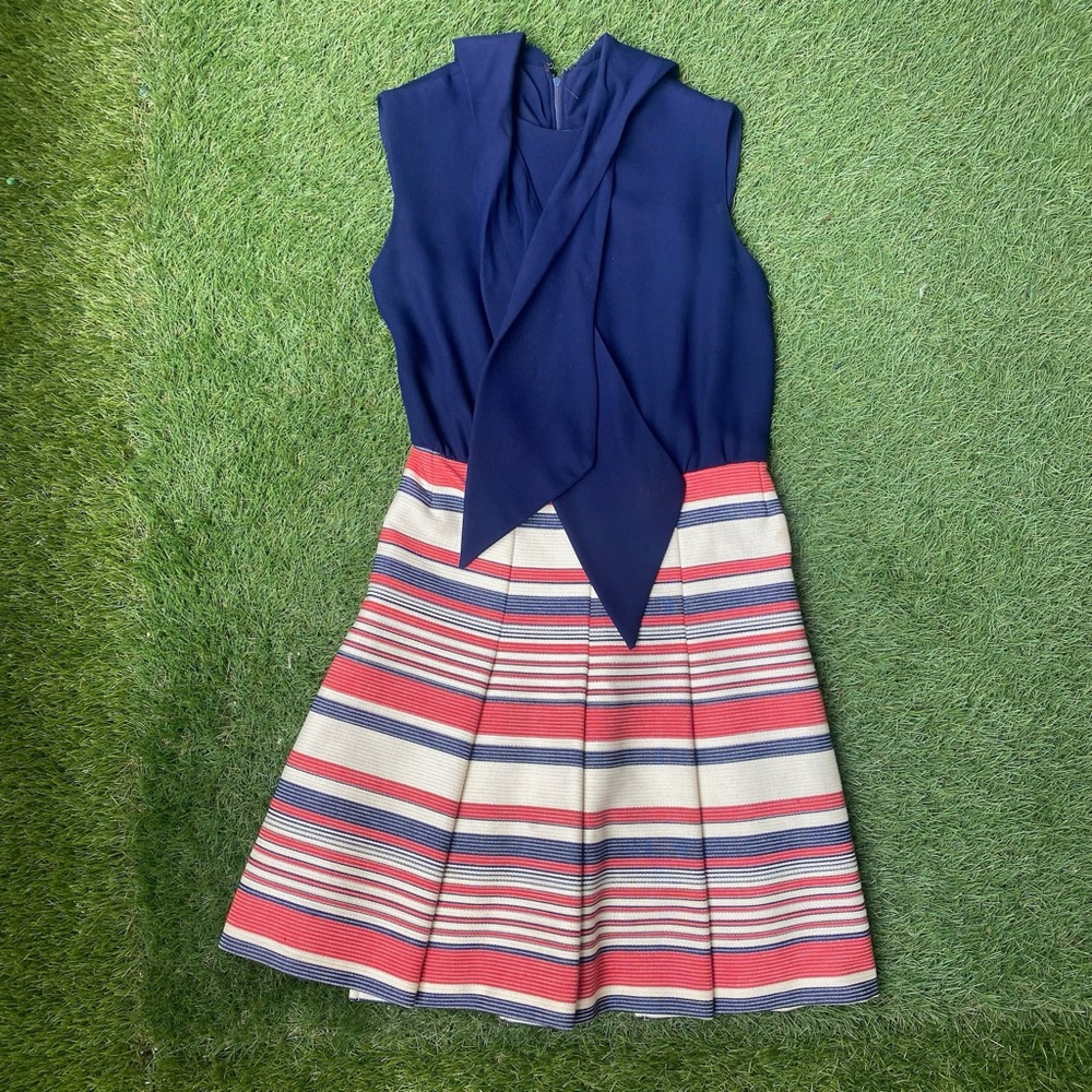 Vintage 50s 60s Handmade Shift Dress in navy with tie collar